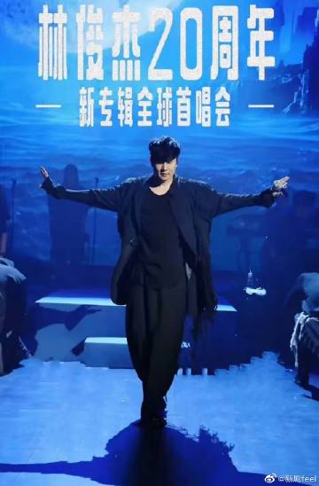 你被行业资源炒作巨乳妹子被男人恶搞